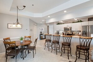 Dining - Emerald Oasis - Waterfront, Pools, & Smoker! (Lake Ozark)