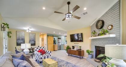 Barling Vacation Rental: Fenced-In Yard w/ Hot Tub