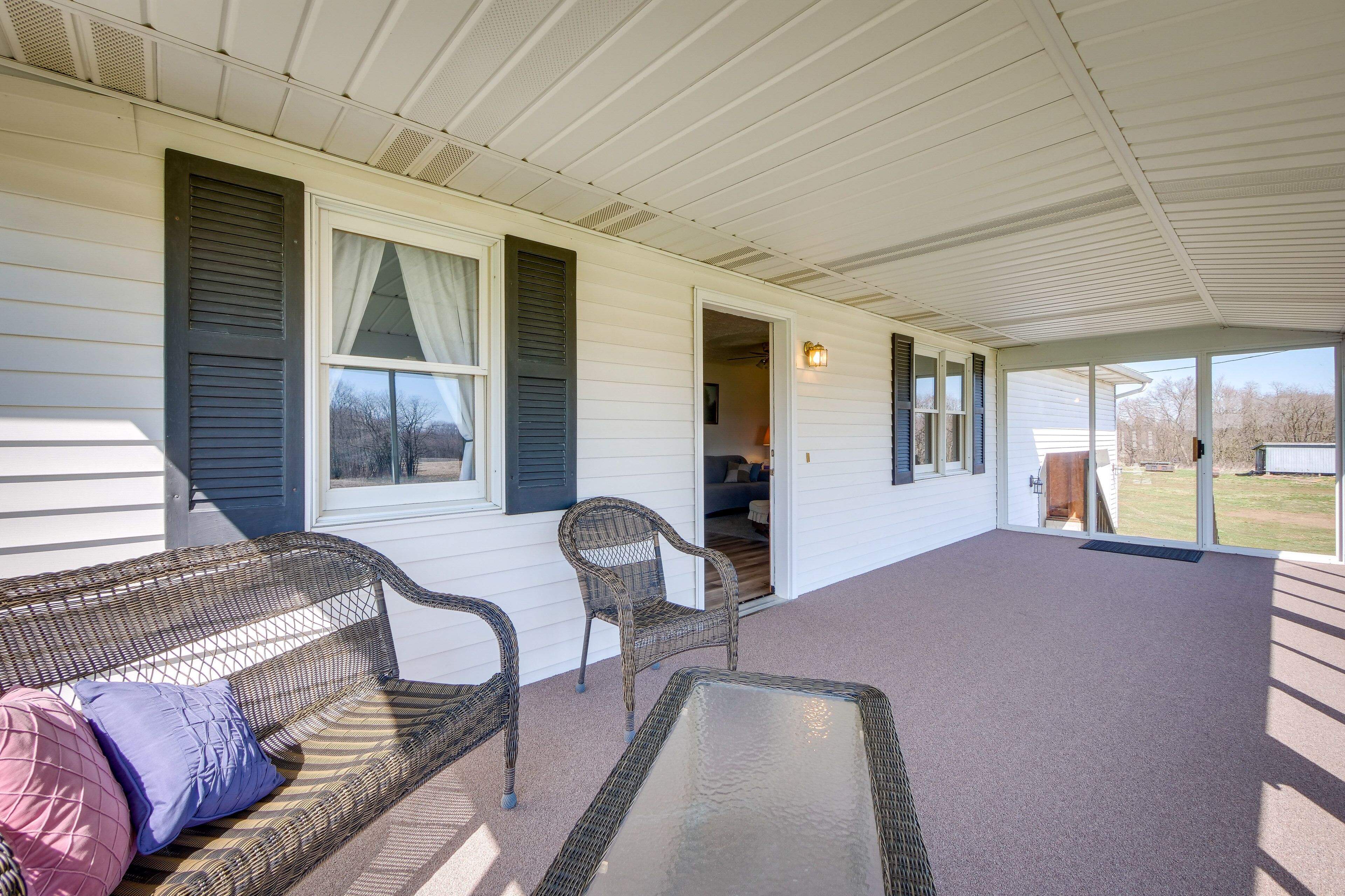 Shiloh Vacation Rental w/ 2 Screened Porches!