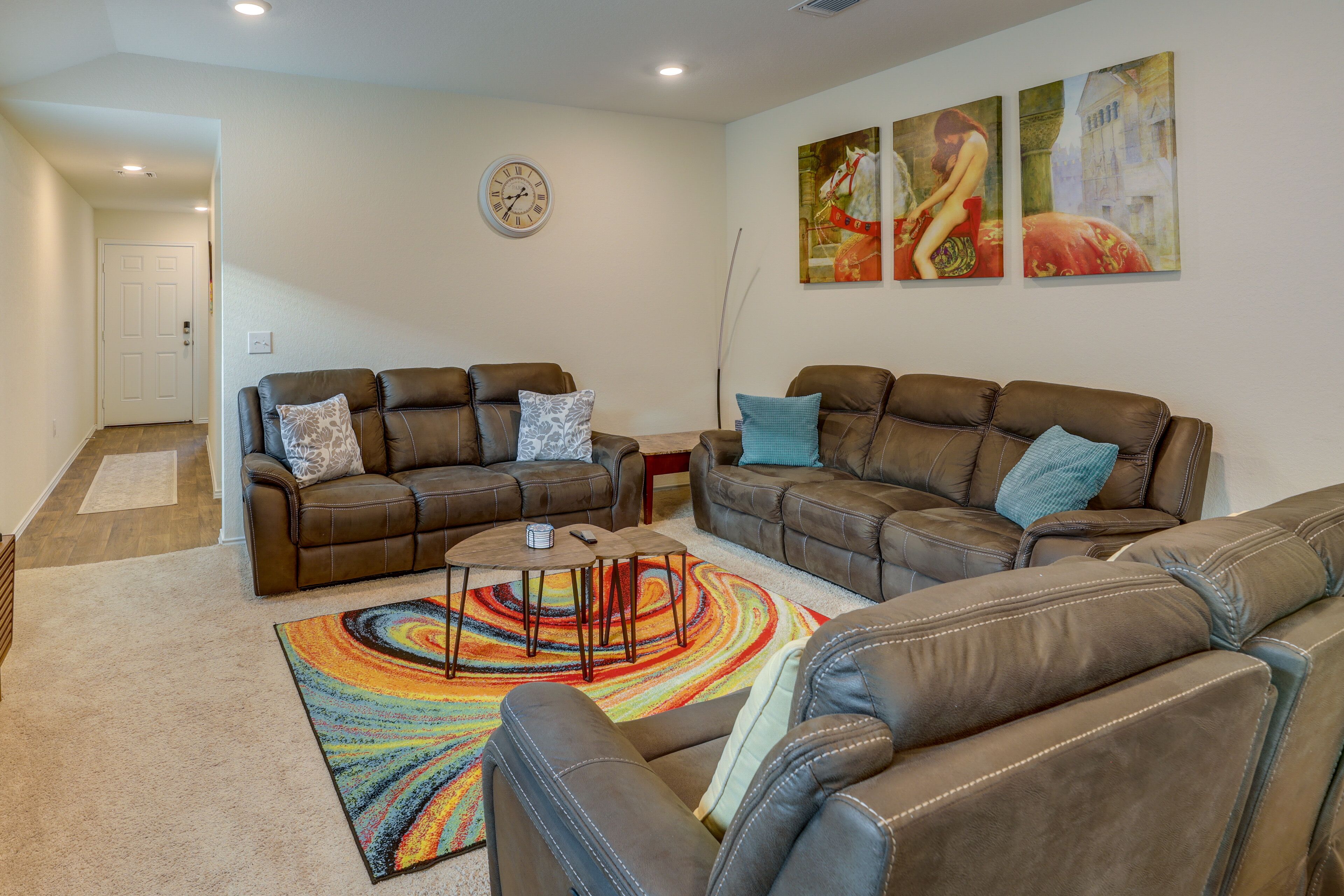 Quiet Home w/ Fenced Yard - 16 Mi to UT Austin!