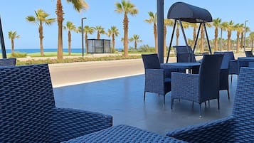 Chalet, 1 Bedroom, Accessible, Smoking | Beach