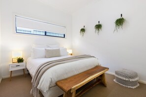3 chambres, fer et planche à repasser, Wi-Fi gratuit, draps fournis
