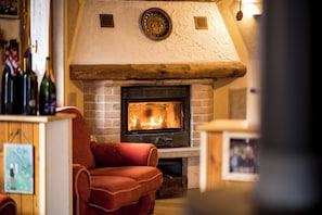 Cabin, 1 Bedroom, Smoking, Patio | Living area - Chalet Relax Among The Vines (Forni di Sotto)