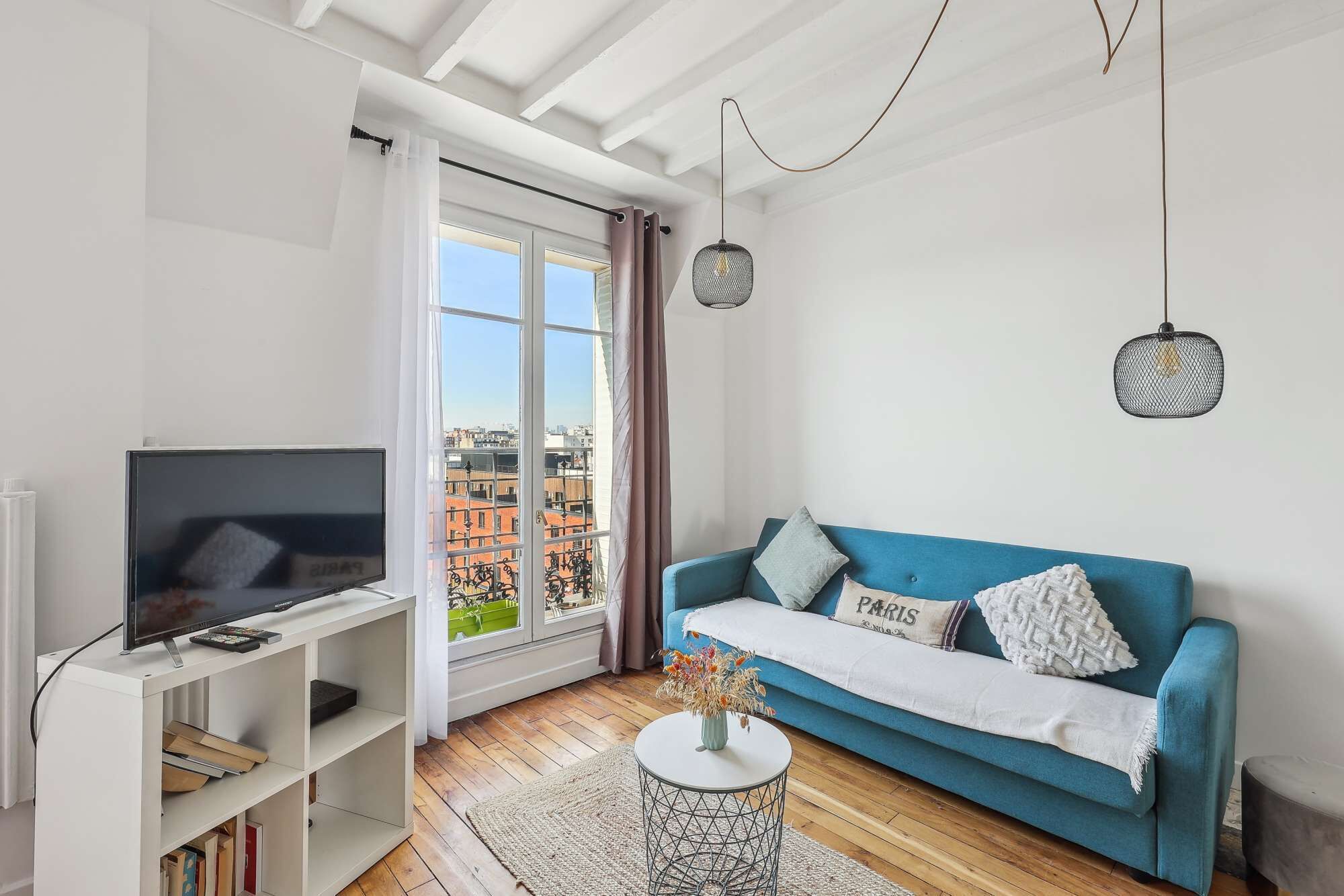 Chic apart great view of Paris