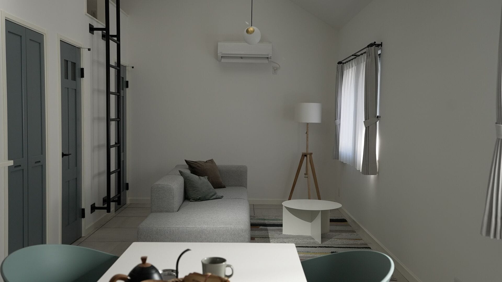 LATTE comfort (2 single beds, 5 loft single mattresses) Non-smoking | Desk, free WiFi