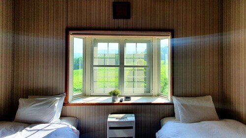 Directly connected to Tsugaike Kogen Ski Resort  / Kitaazumi-gun Nagano