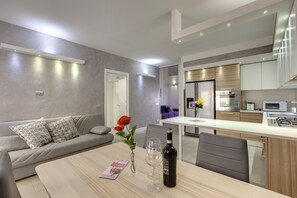 Apartment, 3 Schlafzimmer, Raucher, Terrasse | Innenbereich