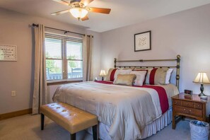 4 Schlafzimmer, Bügeleisen/Bügelbrett, WLAN, Bettwäsche