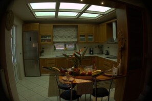 Fridge, microwave, oven, stovetop - Modern House  in Chania (Χανια)