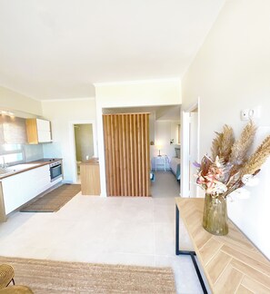 Apartment, 2 Schlafzimmer, Raucher, Balkon | Wohnbereich