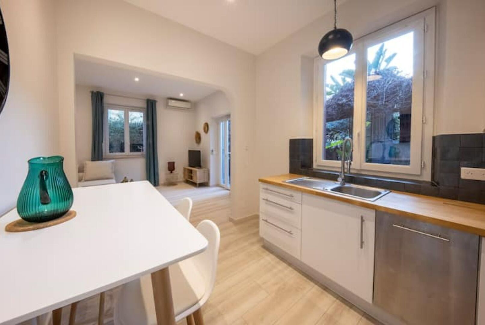 Sublime 2 Pièces Avec Jardin