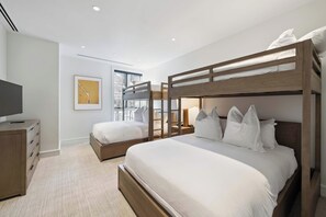 4 camere, Wi-Fi, lenzuola