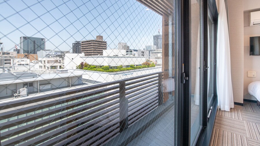 Hotel Sanrriott osakahommachi
