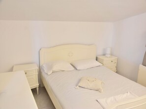 วิลล่า, 4 ห้องนอน, ระเบียง, วิวสวน | 5 ห้องนอน