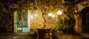 Dimora del Piano-Villa immersed in nature and surrounded by 40 hectares of vineyards