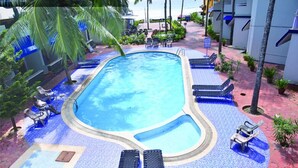 Outdoor pool - PAPPUKUTTY BEACH RESORT (Neyyattinkara)