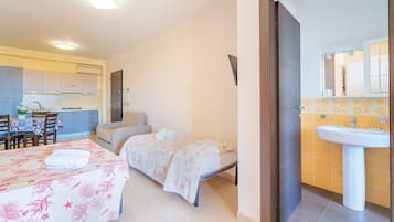 1 chambre, Wi-Fi gratuit, draps fournis