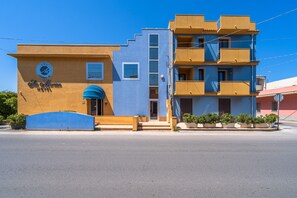 Exterior - Holiday Apartment "San Martino Giorgia" with Balcony & Wi-Fi (Cassibile)