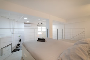 1 slaapkamer, een strijkplank/strijkijzer, gratis wifi, beddengoed
