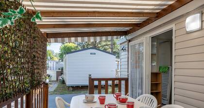 Wohnwagen '0 Mobil-home 2 Chambres' mit privater Terrasse