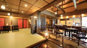 Dining - Nonsmoking 165 tatami mat low bed With indoor / Kaminoyama Yamagata (Kaminoyama)