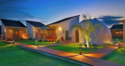 8m dome tent 30 square meters villa house with / Sambu-gun Chiba