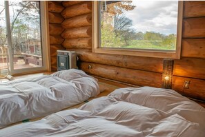 2 chambres, bureau, accès au Wi-Fi (inclus), literie fournie