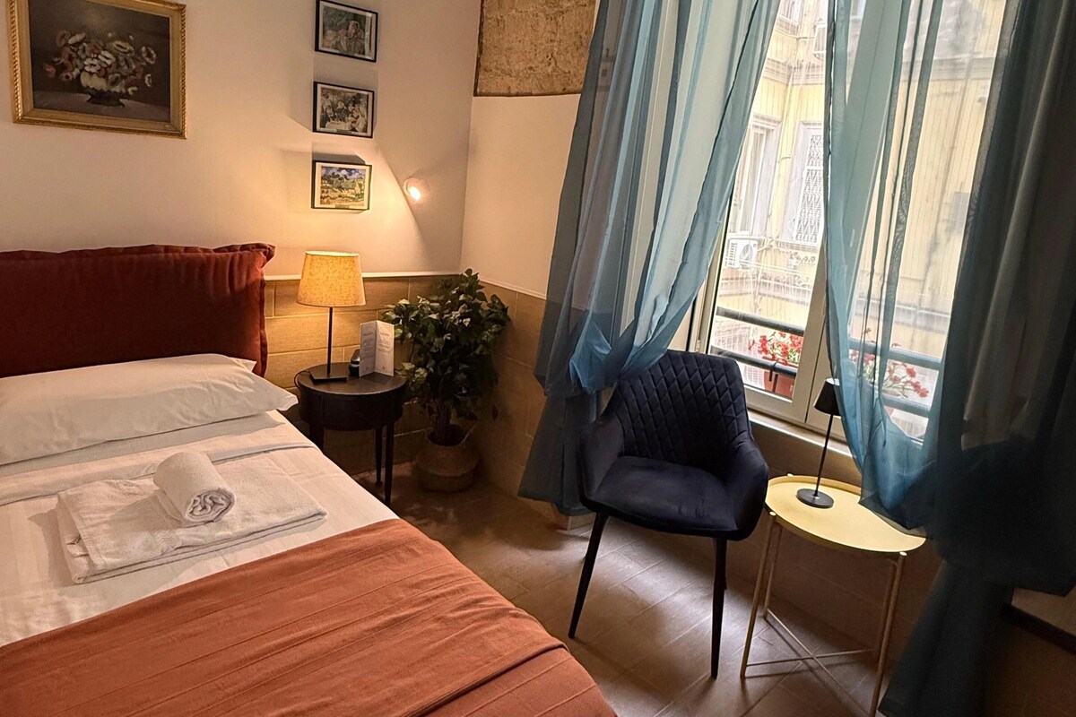 Standard Single Room | Cadar Frette Itali, peralatan tempat tidur premium, gebar bulu kapas 