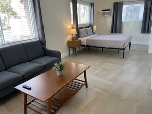 1 soveværelse, strygejern/strygebræt, Wi-Fi