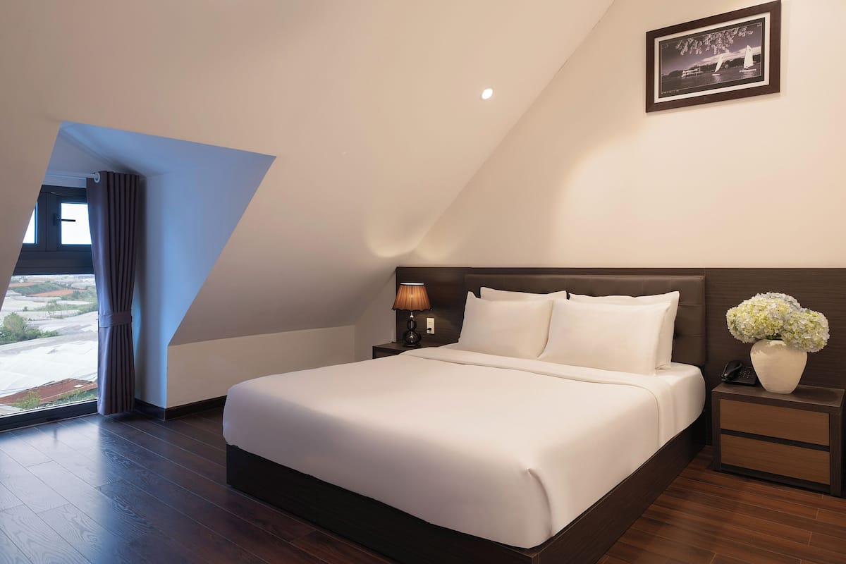 Superior Double Room - Glasshouse | Free minibar items, desk, blackout drapes, free WiFi