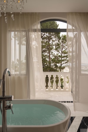 Junior Suite Double | Bathroom