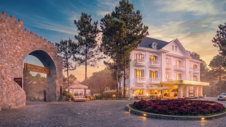 Kim Resort - Khu Nghĩ Dưỡng Rừng Lá Kim