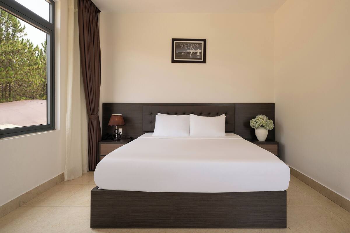 Superior Double Room - Pine Forest | Frigobar (abastecido com alguns itens grátis), escrivaninha