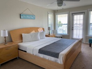 3 chambres, fer et planche à repasser, Wi-Fi, draps fournis