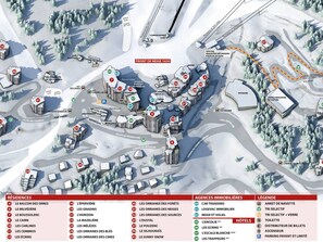 Un mapa detallado de una estación de esquí con indicaciones de alojamientos, servicios e instalaciones.