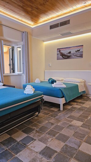 In-room safe, soundproofing, free WiFi, bed sheets - B&B Palazzo campisi (Tropea)