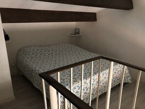 1 bedroom - Semi-detached villa for 6 with pool, parking, aircon (Cap d'Agde)