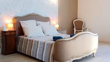 2 chambres, fer et planche à repasser, lit parapluie, Wi-Fi