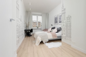 2 bedrooms, iron/ironing board, WiFi, bed sheets