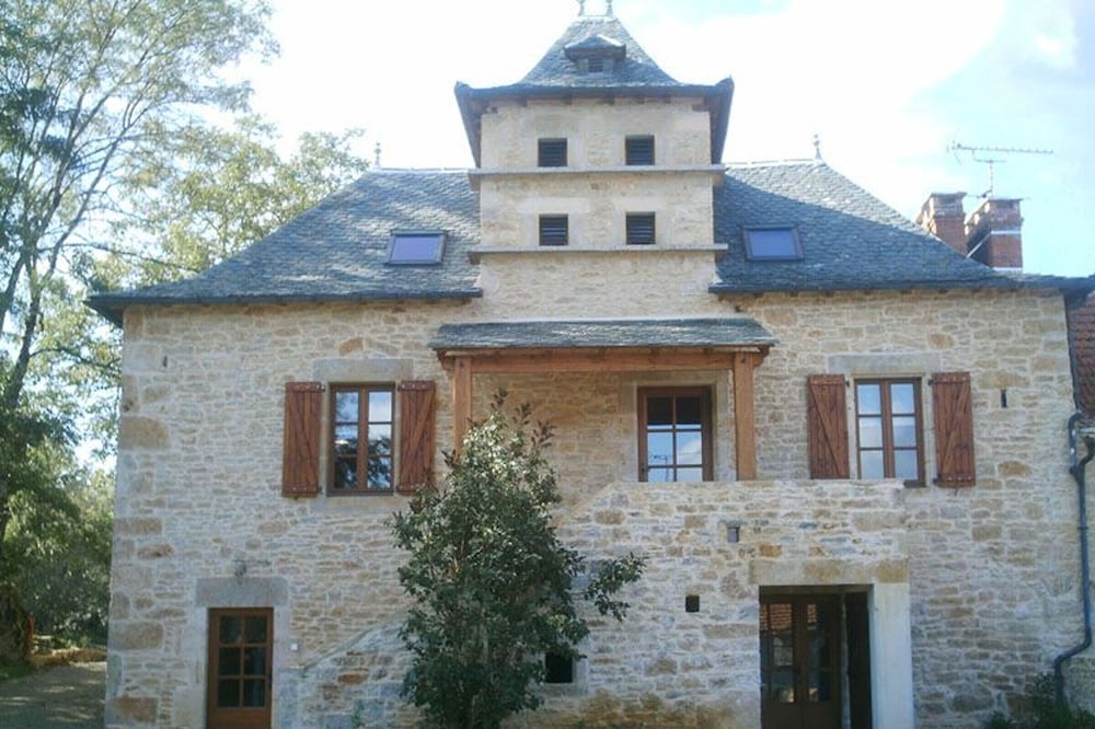 Gite Martiel, 4 bedrooms, 10 persons