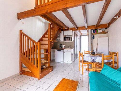 Cozy Maisonette 300m from Beach in Biscarrosse – Sleeps 4, Terrace, Parking