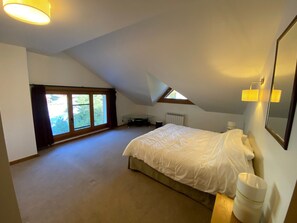 6 عدّة غرف نوم وواي فاي