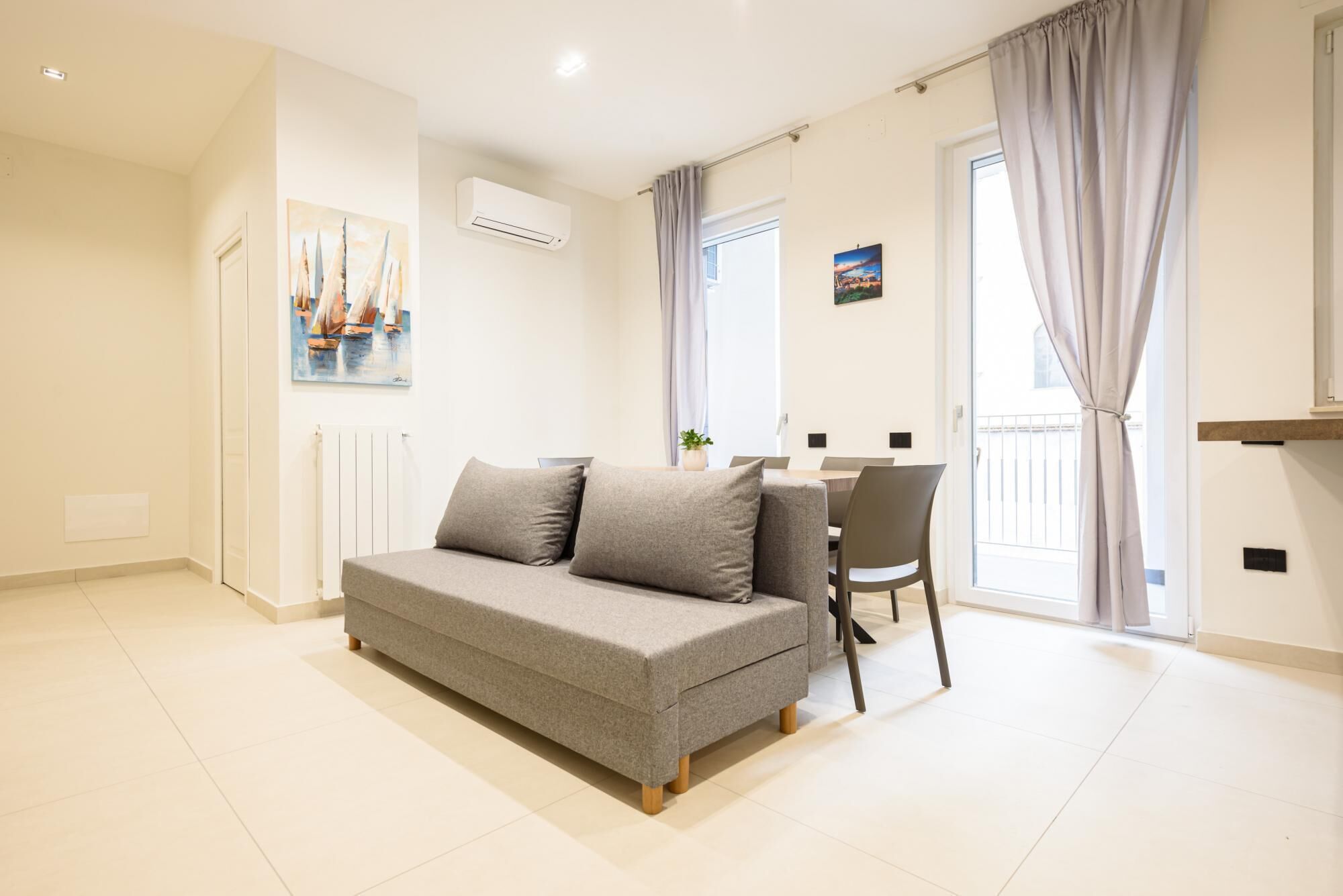 Via Niccol Tommaseo 4 - Appartamento 3