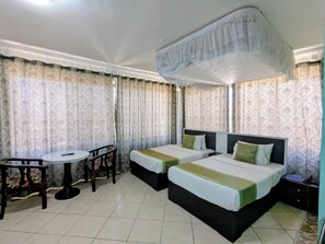Twin Room | Desk, laptop workspace, free WiFi - Alexander Hotel & Tours (Iringa)