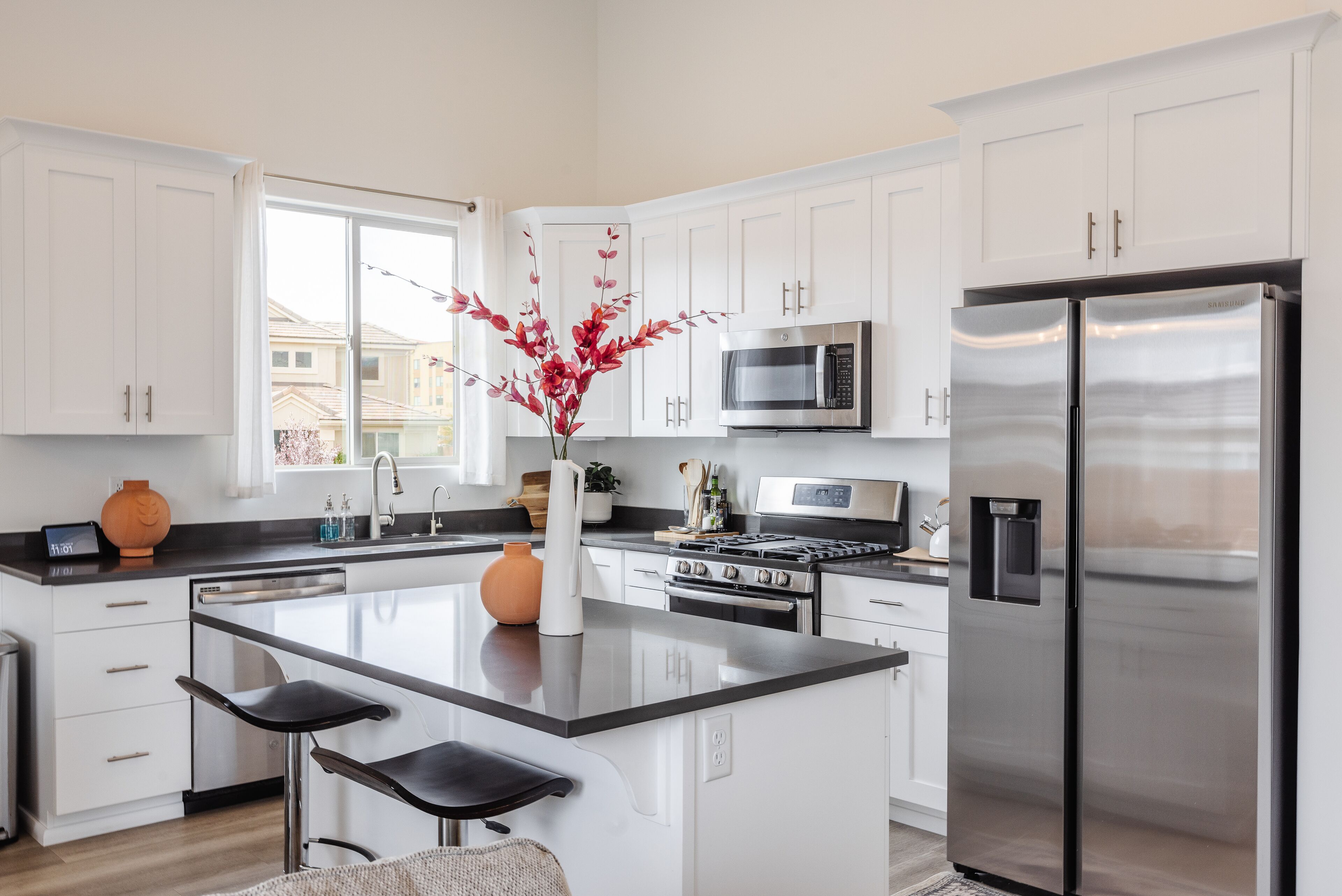 Desert Sky Retreat | Experience Adventure & Comfort | Community Pool