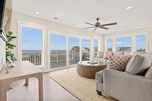 Televisión y reproductor de DVD 