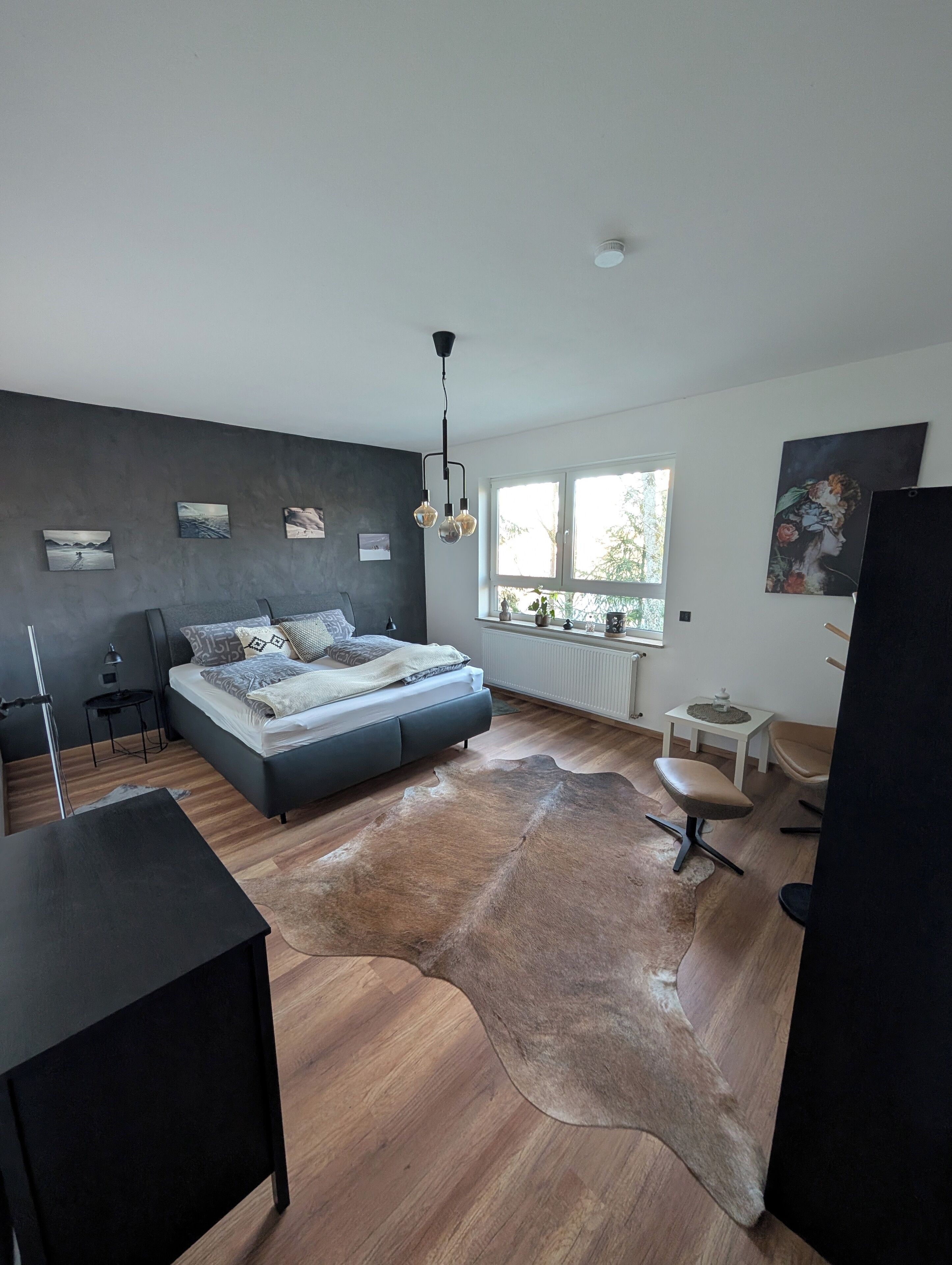 4 Schlafzimmer, Reisekinderbett, WLAN, Bettwäsche