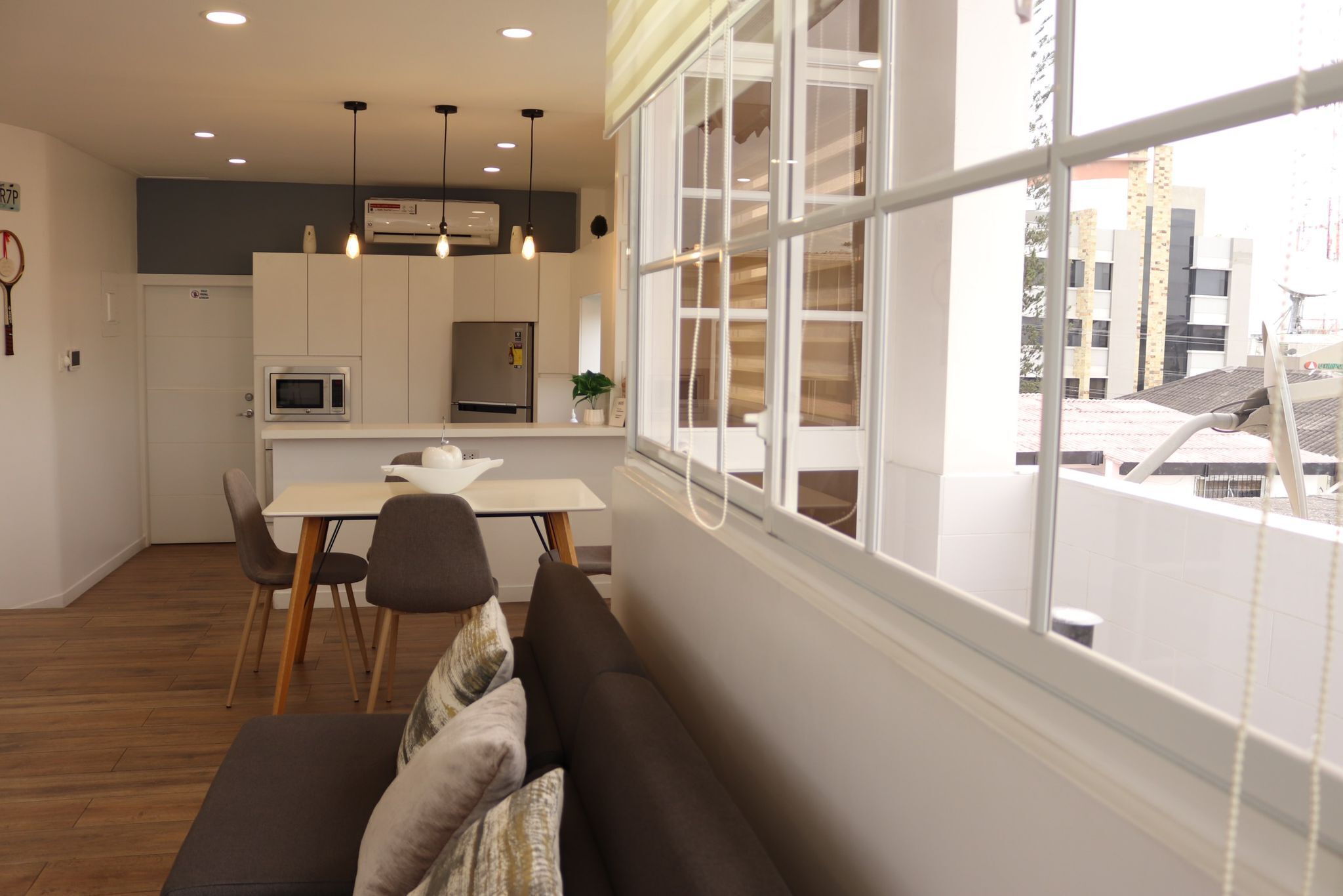 المنشأة من الداخل