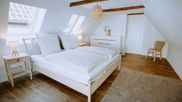 3 Schlafzimmer, Bügeleisen/Bügelbrett, Reisekinderbett, WLAN