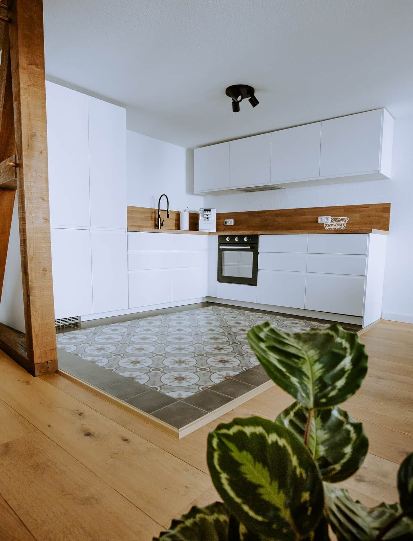 Kühlschrank, Herdplatte, Geschirrspüler